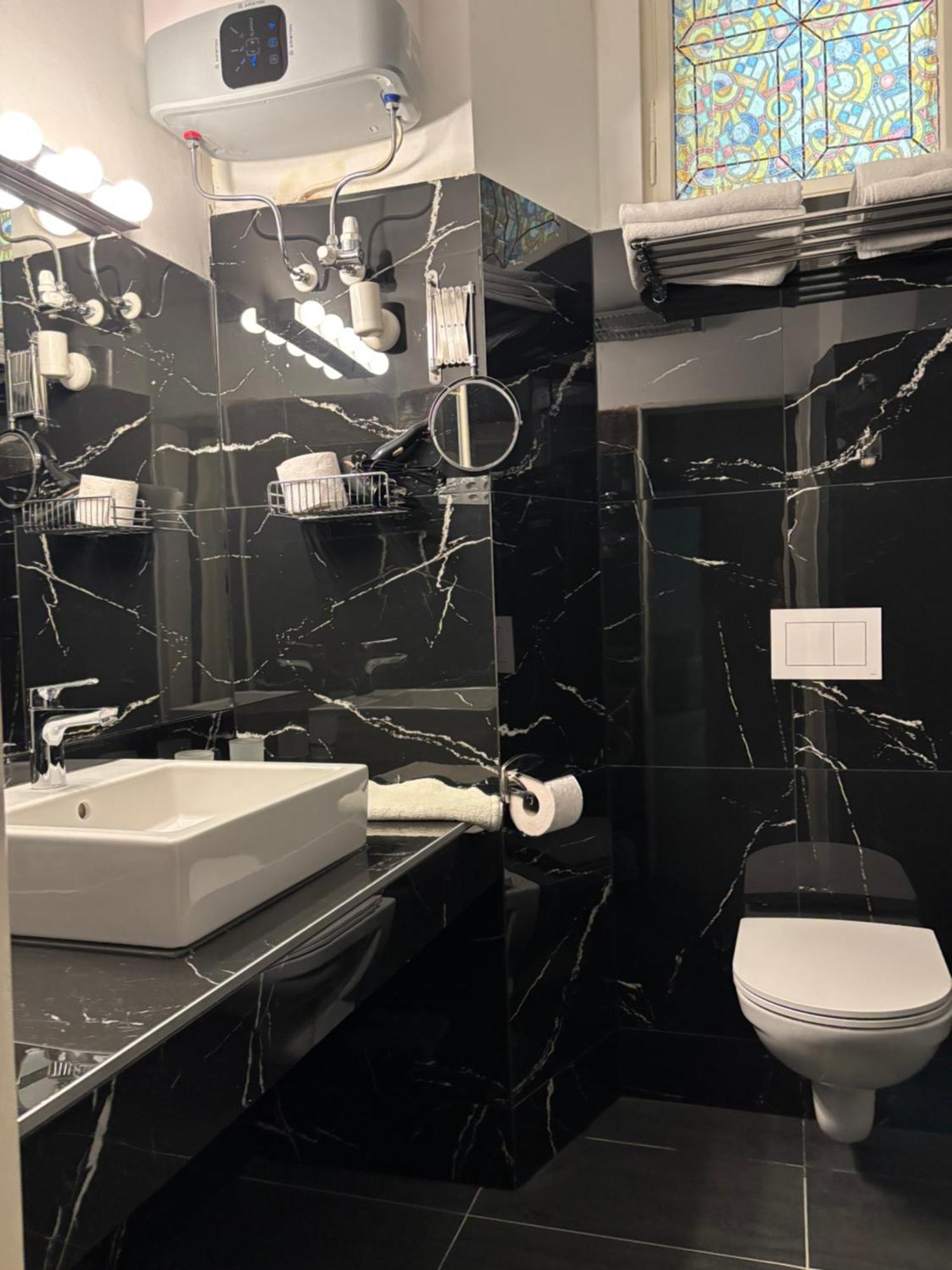 Carlton Suites Wien Ngoại thất bức ảnh