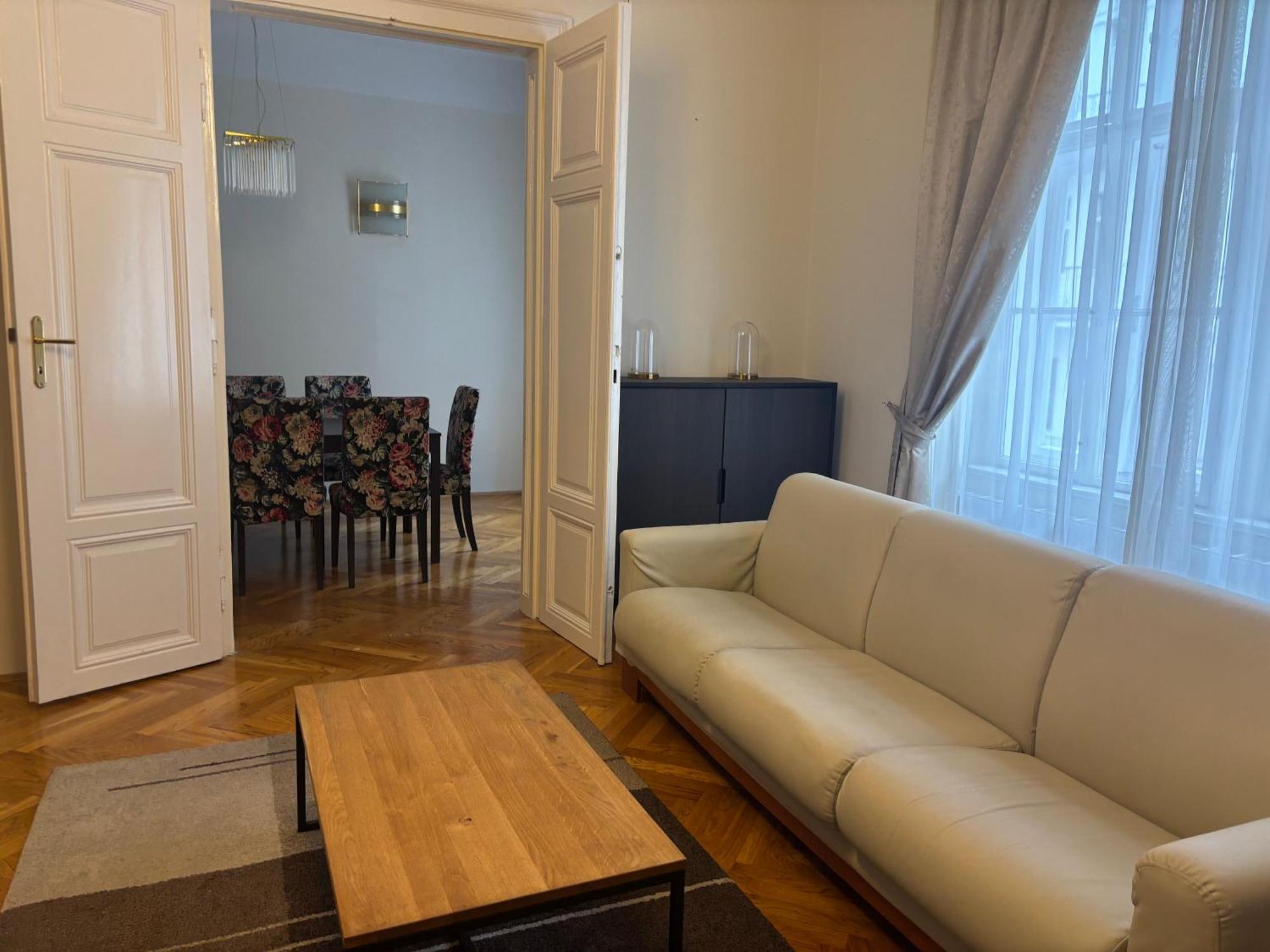 Carlton Suites Wien Ngoại thất bức ảnh